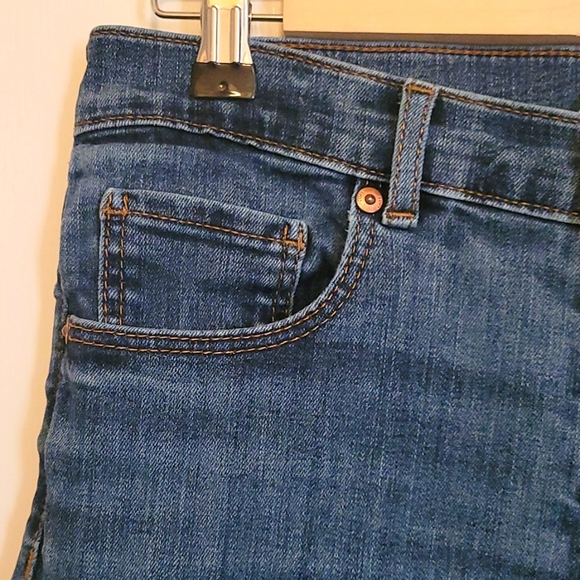 👖LOFT Skinny Jeans👖 - Picture 2 of 7